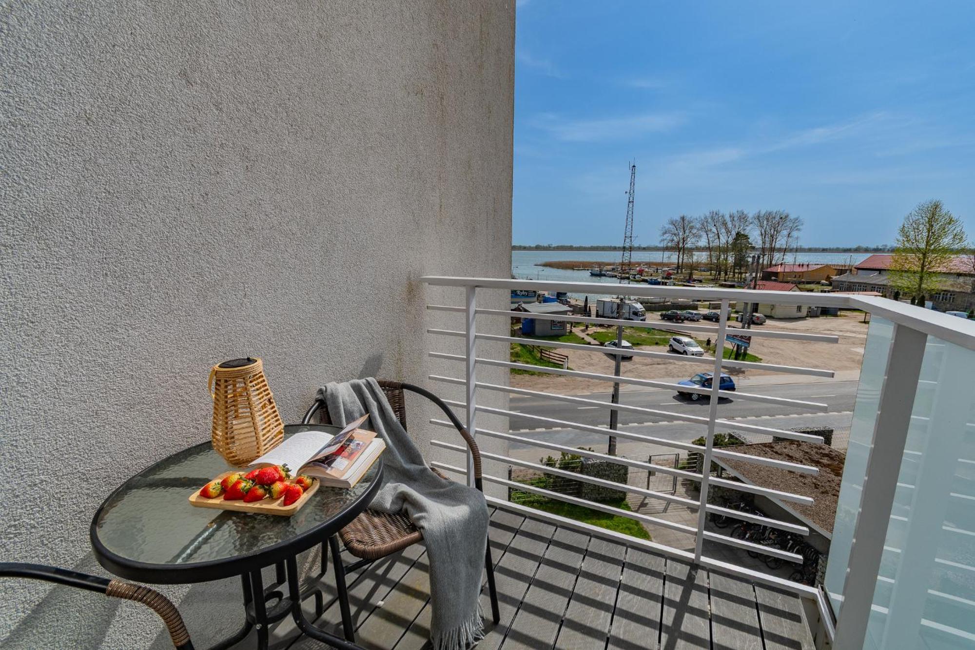 Apartamenty Mierzeja - Marina, Katy Rybackie, 100 M Od Zalewu Wislanego Экстерьер фото